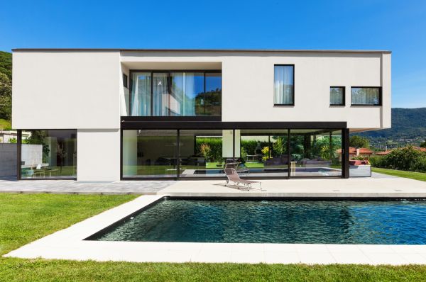 Poolside Concrete Construction in Columbia