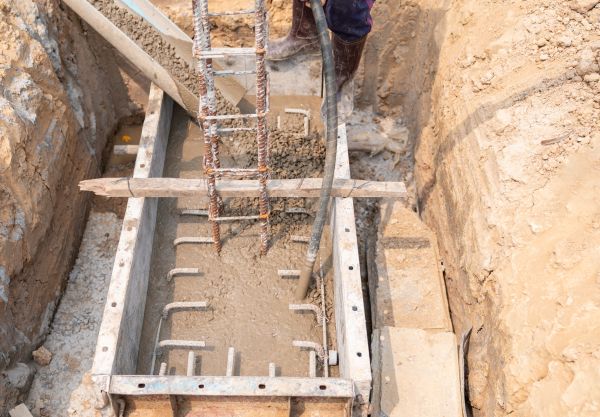 Cement Foundation Pouring in Columbia