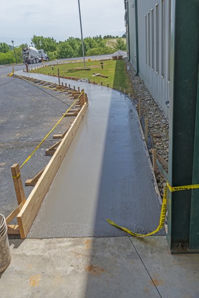 Concrete Sidewalk Paving in Columbia